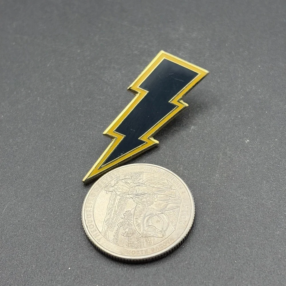Vintage San Diego Chargers Lightning Bolt NFL Football Lapel‎ Hat Pin